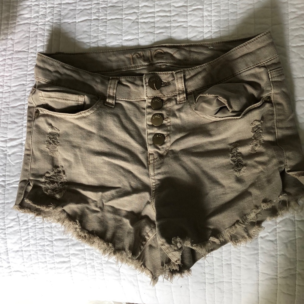 tan rue 21 ripped jean shorts